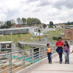 Parque Biblioteca San Javier 