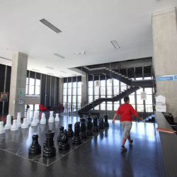 Parque Biblioteca Doce de Octubre